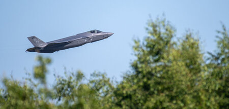 Neue Lufthansa-Linie: F-35 bei US-Air Base Spangdahlem in Rheinl... Neue Lufthansa-Linie: F-35 bei US-Air Base Spangdahlem in Rheinl...