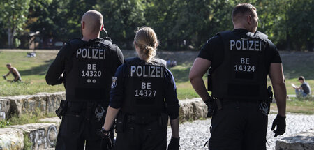 Polizeistreife im Görlitzer Park (Berlin, 6.9.2019) Polizeistreife im Görlitzer Park (Berlin, 6.9.2019)