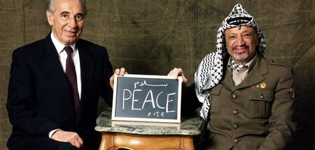 Nobelpreis für Friedensabkommen. Israels Außenminister Shimon Pe...