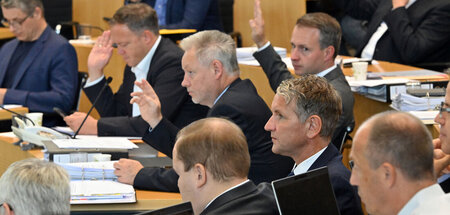 Abgeordnete der CDU und der AfD am Donnerstag im Plenarsaal des ... Abgeordnete der CDU und der AfD am Donnerstag im Plenarsaal des ...