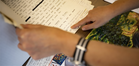 Mumia hat mehrere Bücher handschriftlich in der Zelle verfasst, ...