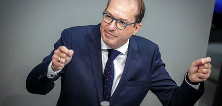 Fordert verstärkten Grenzschutz: Alexander Dobrindt (CSU) am Fre...