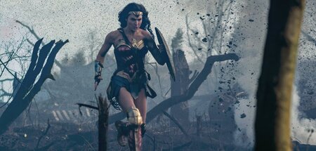 Diana alias Wonder Woman (Gal Gadot)