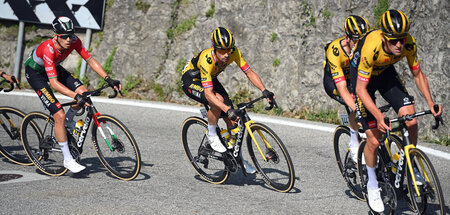 Zum Ausstand: Primož Roglič (M.) gewann bei seinen letzten Renne...