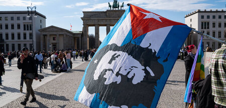 Flagge zeigen für Kuba (Berin, 18.3.2023) Flagge zeigen für Kuba (Berin, 18.3.2023)
