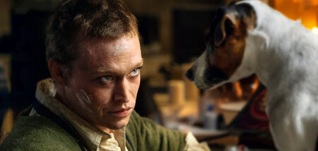 Brandgefährlich: Douglas (Caleb Landry Jones, l.)