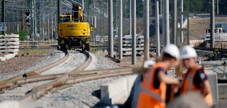 Soll attraktiver werden: Das Gleisbett auf Fernstrecken (Dessau-...