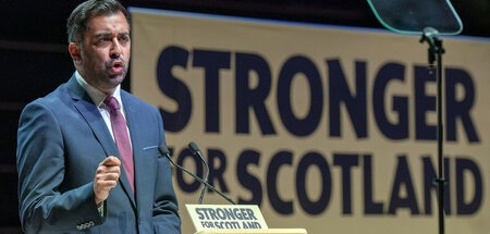 Humza Yousaf auf einem Parteitag der SNP im Juni in Dundee