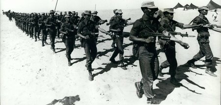 Ein Kommando der Armee zur Befreiung der Westsahara auf dem Mars...