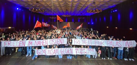 Botschaften der Jugend an die Welt: Abschlussversammlung am Sonn... Botschaften der Jugend an die Welt: Abschlussversammlung am Sonn...