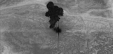 Luftaufnahme des Angriffs der Abu Bakr al-Baghdadi, Anführer des