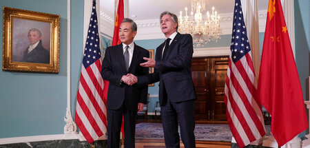US-Außenminister Antony Blinken mit seinem chinesischen Amtskoll...