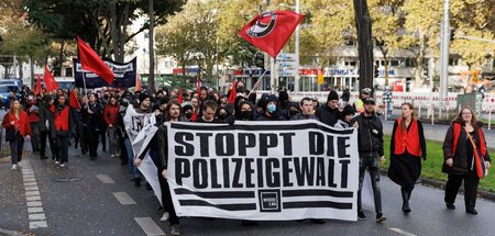 Demonstration gegen Polizeigewalt nach einem tödlichen Einsatz (...