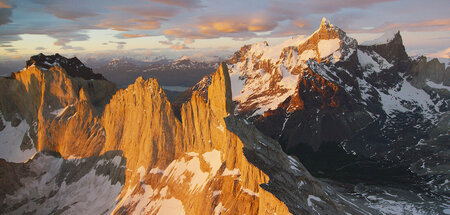 Die schneebedeckten Gipfel der Anden in Patagonien: »Unsere Erde...