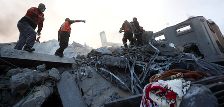 Auf der Suche nach Überlebenden: Rettungskräfte in Gaza (31.10.2...