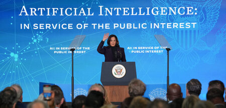 Repräsentiert ihr Imperium: US-Vizepräsidentin Kamala Harris am ...