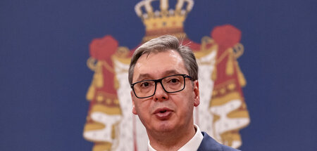 Unter Druck: Aleksandar Vučić auf einer Pressekonferenz (31.10.2... Unter Druck: Aleksandar Vučić auf einer Pressekonferenz (31.10.2...