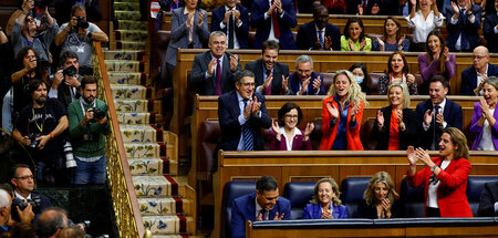 Auf vier weitere Jahre: Applaus für Spaniens sozialdemokratische...