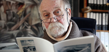 Udo Achten am 2. Februar 2012 in seiner Düsseldorfer Wohnung