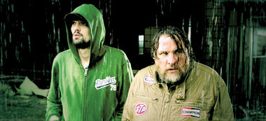 Dimensionen einer für immer verlorenen Kindheit: Zwei Kindsköpfe...