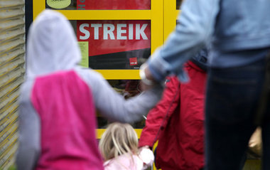 Nur in Kiel und Plön mußte ver.di eine taktische Pause einlegen,...