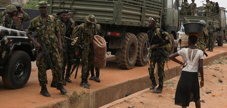 Nicht das erste Mal: Verdacht auf nigerianischem Militär