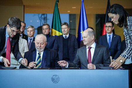 Brasiliens Präsident Luiz Inácio Lula da Silva und Bundeskanzler...