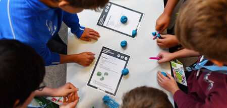 Im Vergleich zu den PISA-Ergebnissen der kommenden zehn Jahre si...