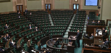 An der Parlamentsmehrheit vorbei: Die Prawo i Sprawiedliwość (Pi...