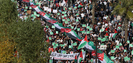 Solidarität ungebrochen: Demonstration in Jordaniens Hauptstadt ...