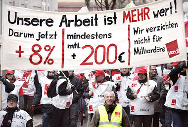 ver.di-Protestmarsch am 9. Februar 2009 in Kiel ver.di-Protestmarsch am 9. Februar 2009 in Kiel