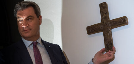 Trennung von Staat und Kirche? Bayerns Regierungschef Markus Söd... Trennung von Staat und Kirche? Bayerns Regierungschef Markus Söd...