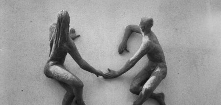 Immer an der Wand lang: Péris Figuren Immer an der Wand lang: Péris Figuren