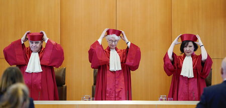 Der zweite Senat des Bundesverfassungsgerichts am Dienstag in Ka... Der zweite Senat des Bundesverfassungsgerichts am Dienstag in Ka...