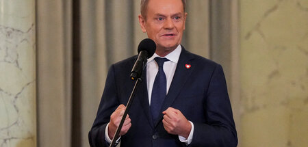 Sein Einstand erinnert an alte PiS-Regierung: Polens Premier Don...