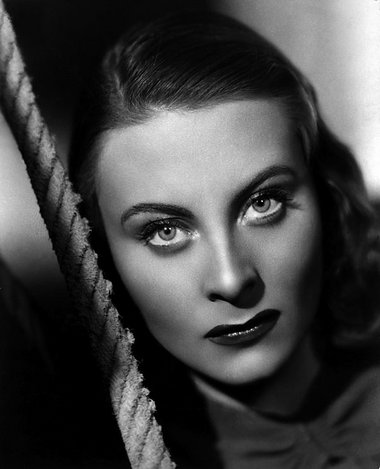 Michèle Morgán ist Jean Gabins Filmpartnerin – »Hafen im Nebel« Michèle Morgán ist Jean Gabins Filmpartnerin – »Hafen im Nebel«