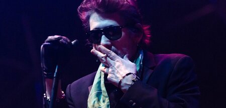 Shane MacGowan 2012 auf der Bühne in London