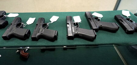 Ein, zwei, viele Glocks: In dieser Auslage eines Waffenladens im...