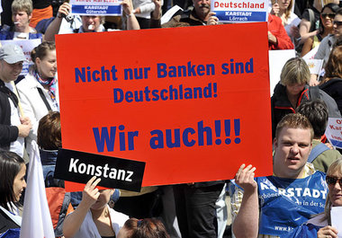 Vor dem Bundeswirtschaftsministerium machten 7000 Arcandor-Besch...