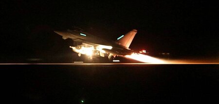 Zur »Selbstverteidigung« sind in der Nacht zum Freitag Jets der ...