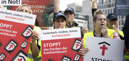 Klinikbeschäftigte fordern schon seit langem solide Finanzierung... Klinikbeschäftigte fordern schon seit langem solide Finanzierung...