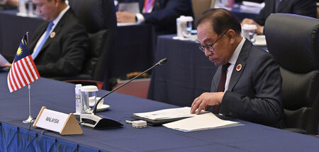 Ziel der Intrige: Der malaysische Premierminister Anwar Ibrahim ... Ziel der Intrige: Der malaysische Premierminister Anwar Ibrahim ...