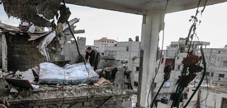 Auch im Süden Gazas ist niemand vor israelischen Bomben sicher (... Auch im Süden Gazas ist niemand vor israelischen Bomben sicher (...