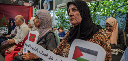 Marokkaner und Palästinenser stehen zusammen: Solidaritätsverans...