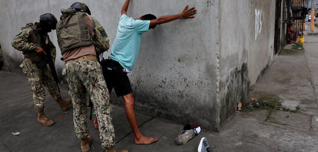 Staat im Ausnahmezustand. Ecuadors Regierung setzt auf das Milit...