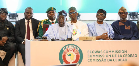 Nach dem Putsch in Niger erhöhte die ECOWAS mit den Sanktionsbes...