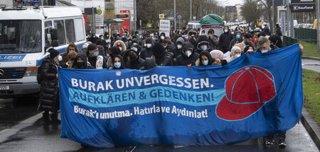 Strafvereitelung bei der Polizei im Fall Burak Bektaş? Demonstra...