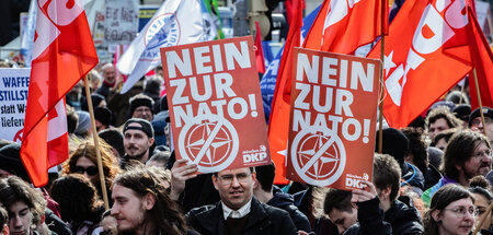 Jährlich versammeln sich in München Kriegsgegner zu Protesten ge... Jährlich versammeln sich in München Kriegsgegner zu Protesten ge...
