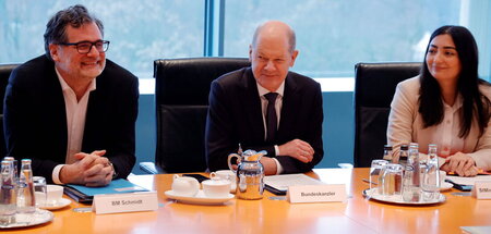 Reden gern: Reem Alabali-Radovan, Olaf Scholz und Kanzleramtsche...