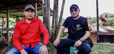 Caicedo Rios und Sebastián Martínez, Mitglied der Friedensdelega...